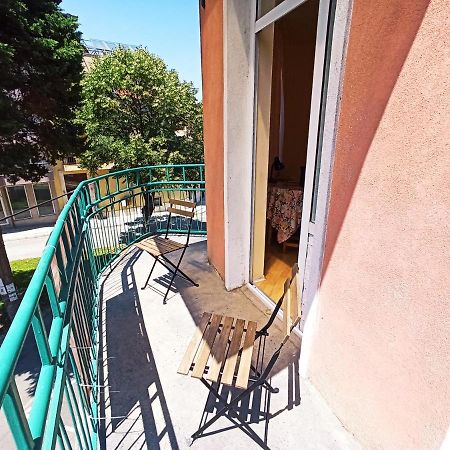 Pink Guest House Obzor Esterno foto